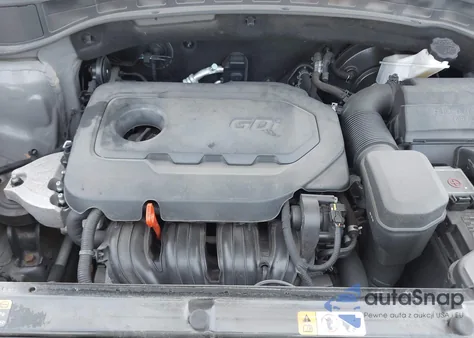 2017 Hyundai Santa Fe Sport 2.4L z USA, uszkodzony, nr VIN 5NMZUDLB8HH001912